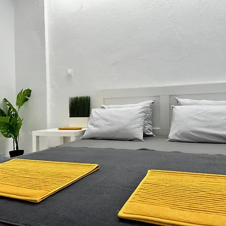 Four Seasons - The White Queen House Ferienhaus *